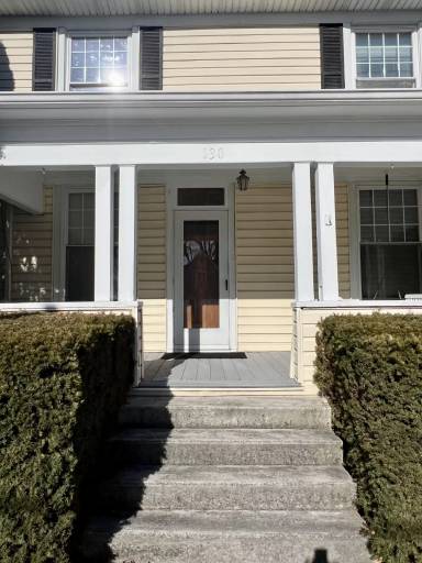 Main picture of 130 Baldwin Ave