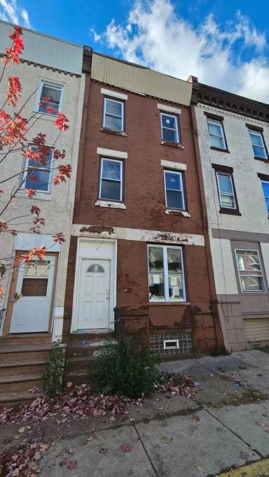 Main picture of 2526 N 19th St