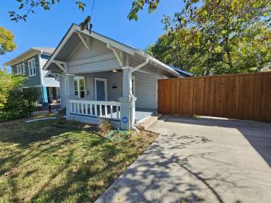 Main picture of 810 Elsbeth St