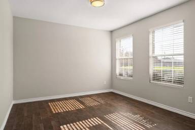 Main picture of 2409 Riley Dr