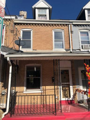 Main picture of 839 Prangley Ave