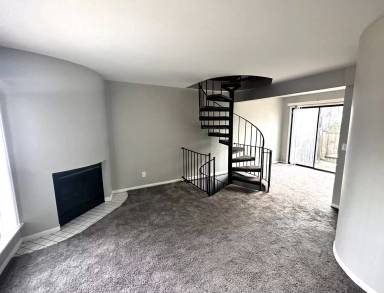 Main picture of 2446 Grandview Ave