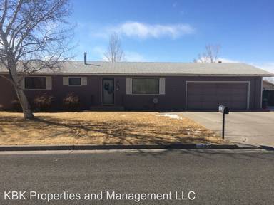 Main picture of 709 Plachy Dr