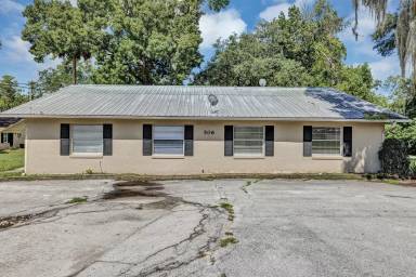 Main picture of 506 NE 28th Ave