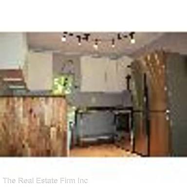 Main picture of 4010 W Martin Mill Pike