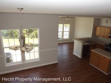 Main picture of 7970 Mariners Pointe Cir