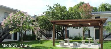 Main picture of Midtown Manor