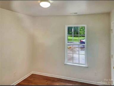 Main picture of 6520 Nevin Glen Dr
