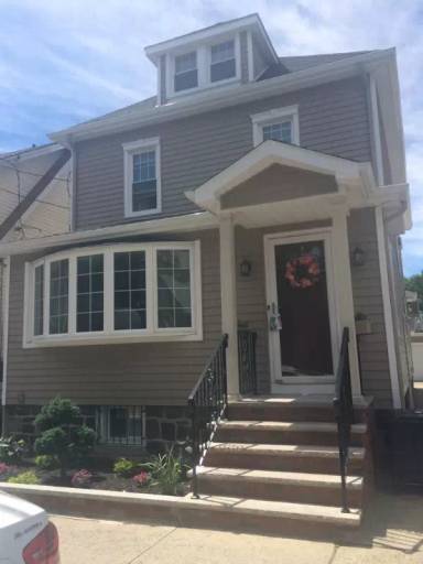 Main picture of 707 87th St