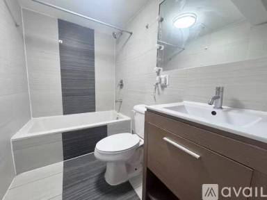 Main picture of 10916 Woodley Ave