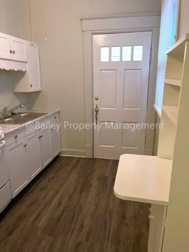 Main picture of 1634 S Preston St