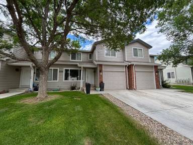 Main picture of 3301 Saratoga St