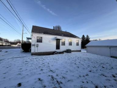 Main picture of 932 Headley St