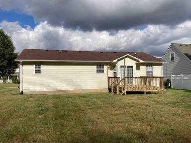 Main picture of 145 Susan Ct