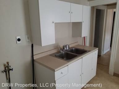 Main picture of 155 E Liberty St