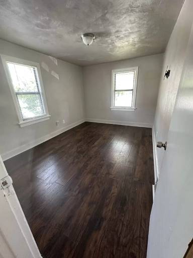 Main picture of 5429 College Ave