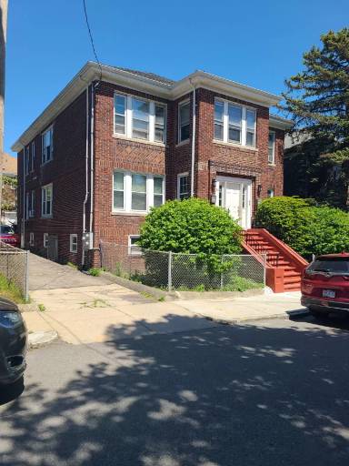 Main picture of 43 Pasadena Rd