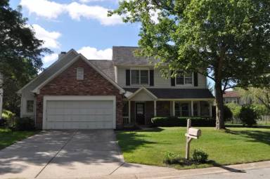 Main picture of 8943 Pine Tree Blvd