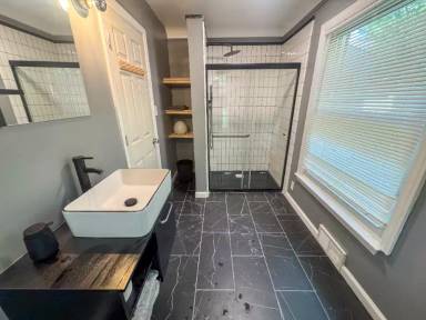 Main picture of 5758 Oldtown St