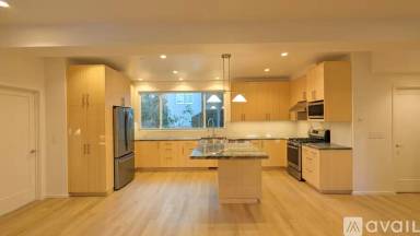 Main picture of 109 16th Ave