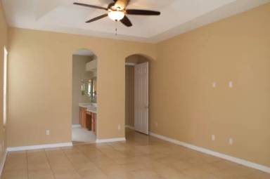 Main picture of 6220 Hedgesparrows Ln