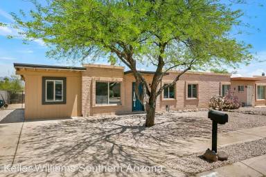 Main picture of 2483 S Rose Peak Dr
