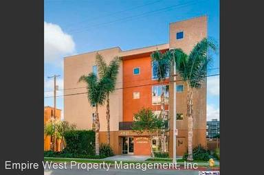 Main picture of 4821 Bakman Ave