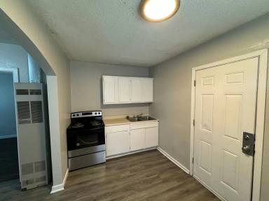 Main picture of 857 N Glendale St