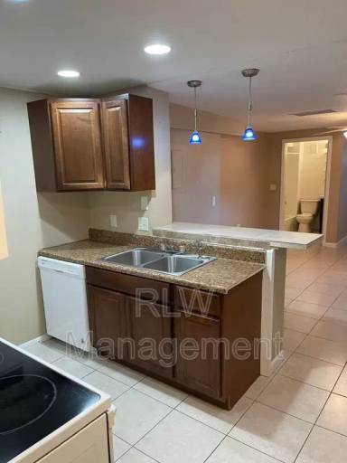 Main picture of 206 Osceola Ave