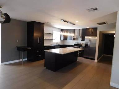 Main picture of 6602 E Lewis Ave