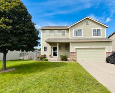 Main picture of 13710 Williamsburg Dr