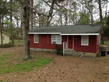 Main picture of 7631 Fortson Rd