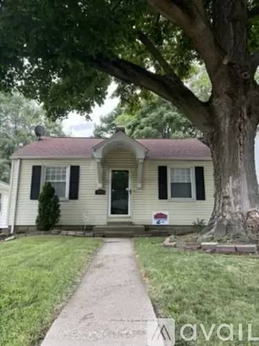 Main picture of 2409 S 11th St