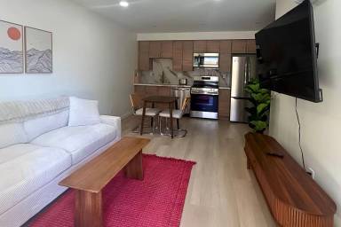 Main picture of 4018 Riviera Dr