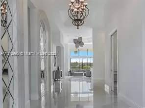 Main picture of 17937 Villa Club Way