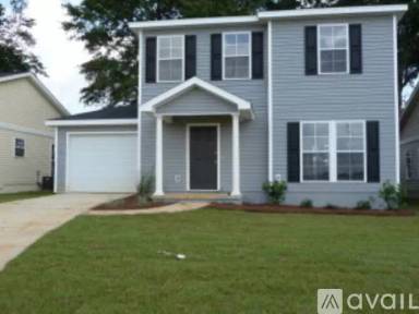 Main picture of 165 Mayberry Ln