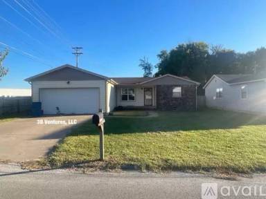 Main picture of 2902 W 17th St