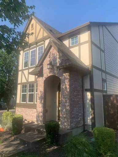 Main picture of 326 SW 202nd Ter