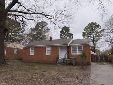 Main picture of 1041 S White Station Rd