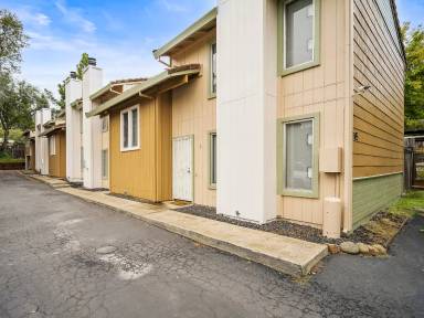 Main picture of 3105 Garden Cir