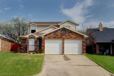 Main picture of 3026 Rustlewind Ln