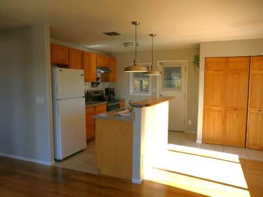Main picture of 1030 Walnut St