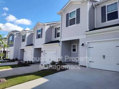 Main picture of 3673 Backwater St