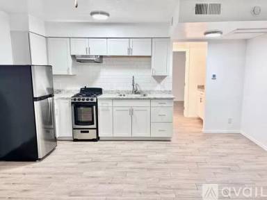 Main picture of 1617 E Apache Blvd