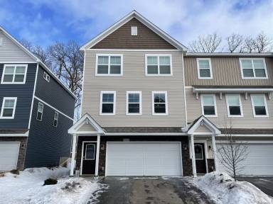 Main picture of 9622 Olive Ln N