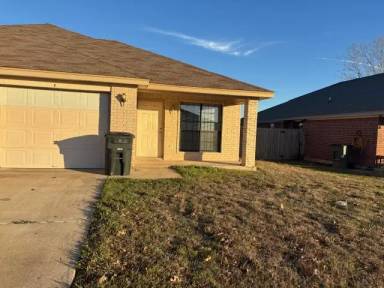 Main picture of 1312 Nicholas Cir
