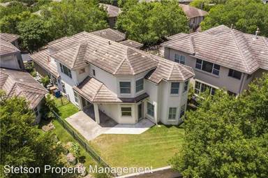 Main picture of 2800 Waymaker Way