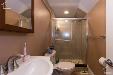 Main picture of 8 Saint Lukes Rd