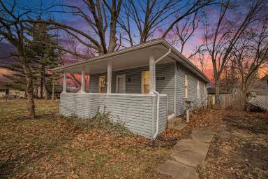 Main picture of 1215 Randolph St