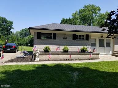 Main picture of 10330 Brodhead Rd